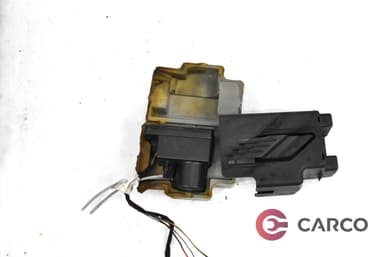 Вакуум помпа централно заключване A 2038000048 за MERCEDES-BENZ E-CLASS седан (W211) E 200 CDI (211.004) (2002 - 2009)