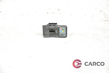 USB порт 735451308 за FIAT BRAVO (198) 1.9 D Multijet (2008)
