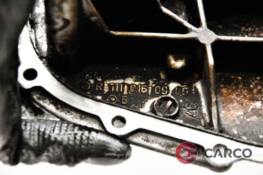 Капак ангренаж 111 016 09 06 за MERCEDES-BENZ CLK (C208) 230 Kompressor (208.347) (1997 - 2002)