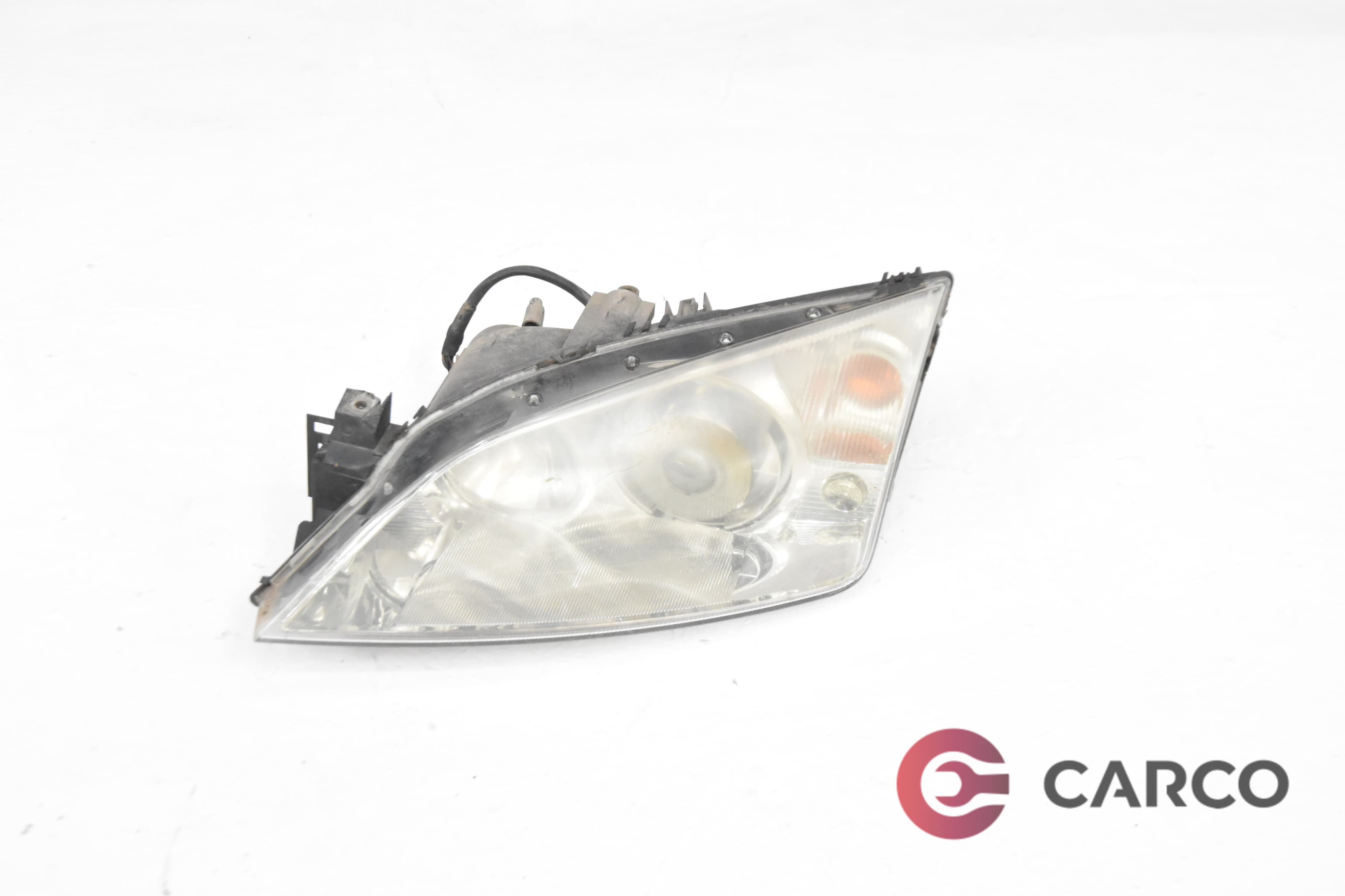 Фар ляв Xenon с крушка за FORD MONDEO Mk III комби (BWY) 2.0 16V (2000 - 2007)