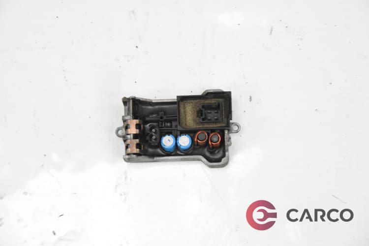 Нагревател антифриз A2038214058 за MERCEDES-BENZ C-CLASS T-Model (S203) C 200 Kompressor (203.245) (2001 - 2007)