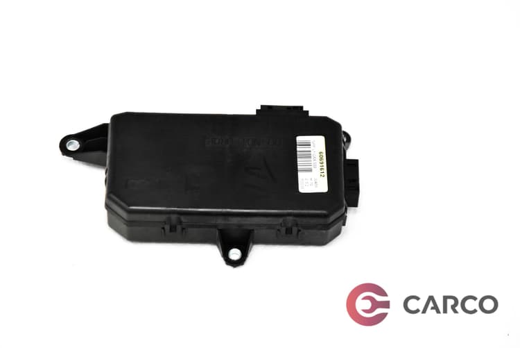 Модул централно заключване предна дясна врата 60691612 за ALFA ROMEO 159 Sportwagon (939) 1.9 JTDM 16V (2006 - 2011)
