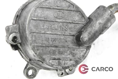 Вакум помпа A6112300065 за MERCEDES-BENZ C-CLASS седан (W203) C 220 CDI (203.006) (2000 - 2007)