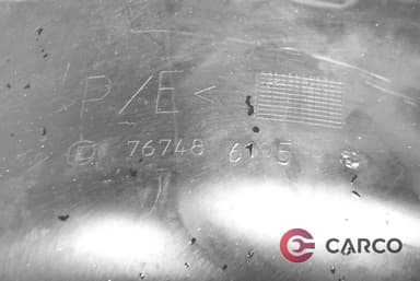 Подкалник заден десен 767486105R за RENAULT MEGANE III купе (DZ0/1_) 1.4 TCe (DZ0F, DZ1V) (2008)