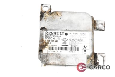 AIRBAG сензор 8200375763 за RENAULT CLIO Mk II Third Facelift (BB0/1/2_,CB0/1/2_) 1.2 (1998)