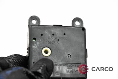 Моторче клапа парно 3J01030820 за NISSAN X-TRAIL (T30) 2.2 Di 4x4 (2001 - 2013)