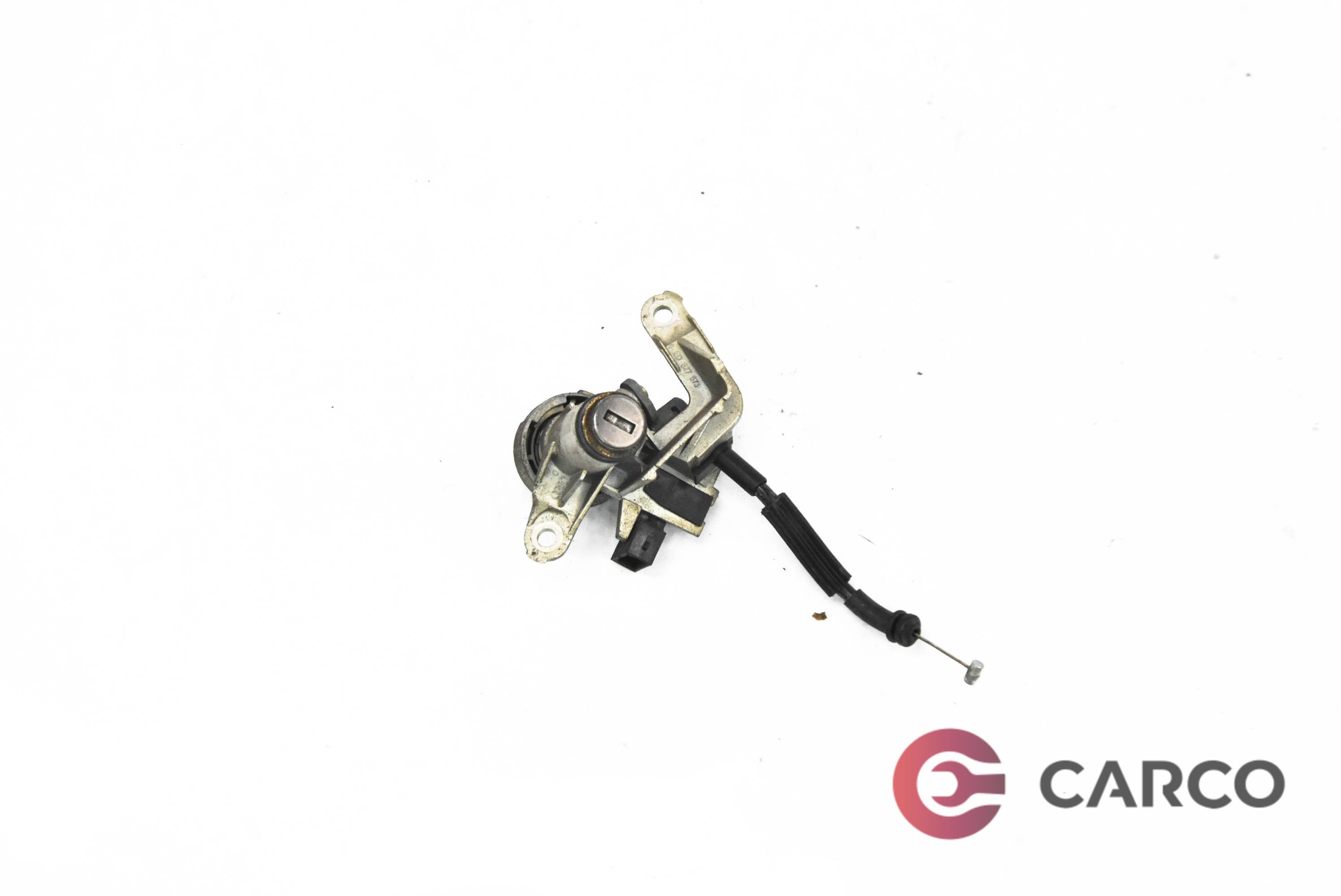 Ключалка заден капак 4E0827573 за AUDI A8 седан (4E_) 4.2 TDI quattro (2002 - 2010)
