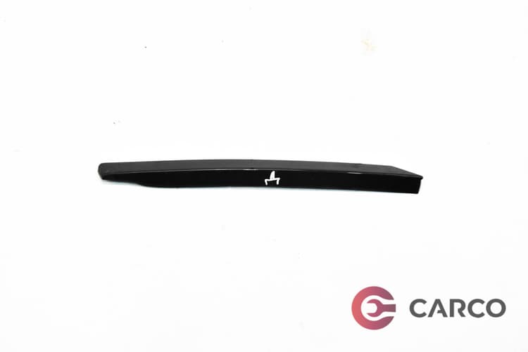 Лайсна задно стъкло стъкло дясна 4E0853378B за AUDI A8 седан (4E_) 4.2 TDI quattro (2002 - 2010)