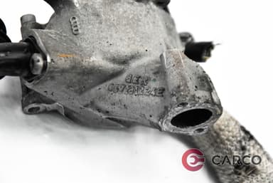 EGR тръба дясна 057131224E за AUDI A8 седан (4E_) 4.2 TDI quattro (2002 - 2010)