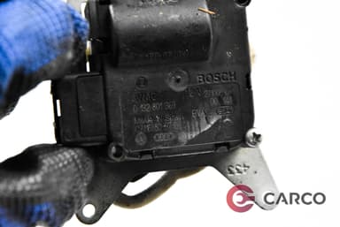 Моторче клапа парно 4F0860511B за AUDI A8 седан (4E_) 4.2 TDI quattro (2002 - 2010)