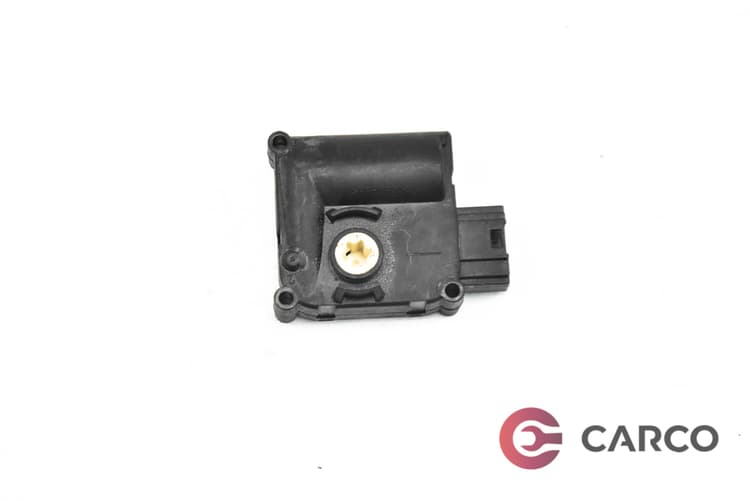 Моторче клапа парно 4F0860511B за AUDI A8 седан (4E_) 4.2 TDI quattro (2002 - 2010)