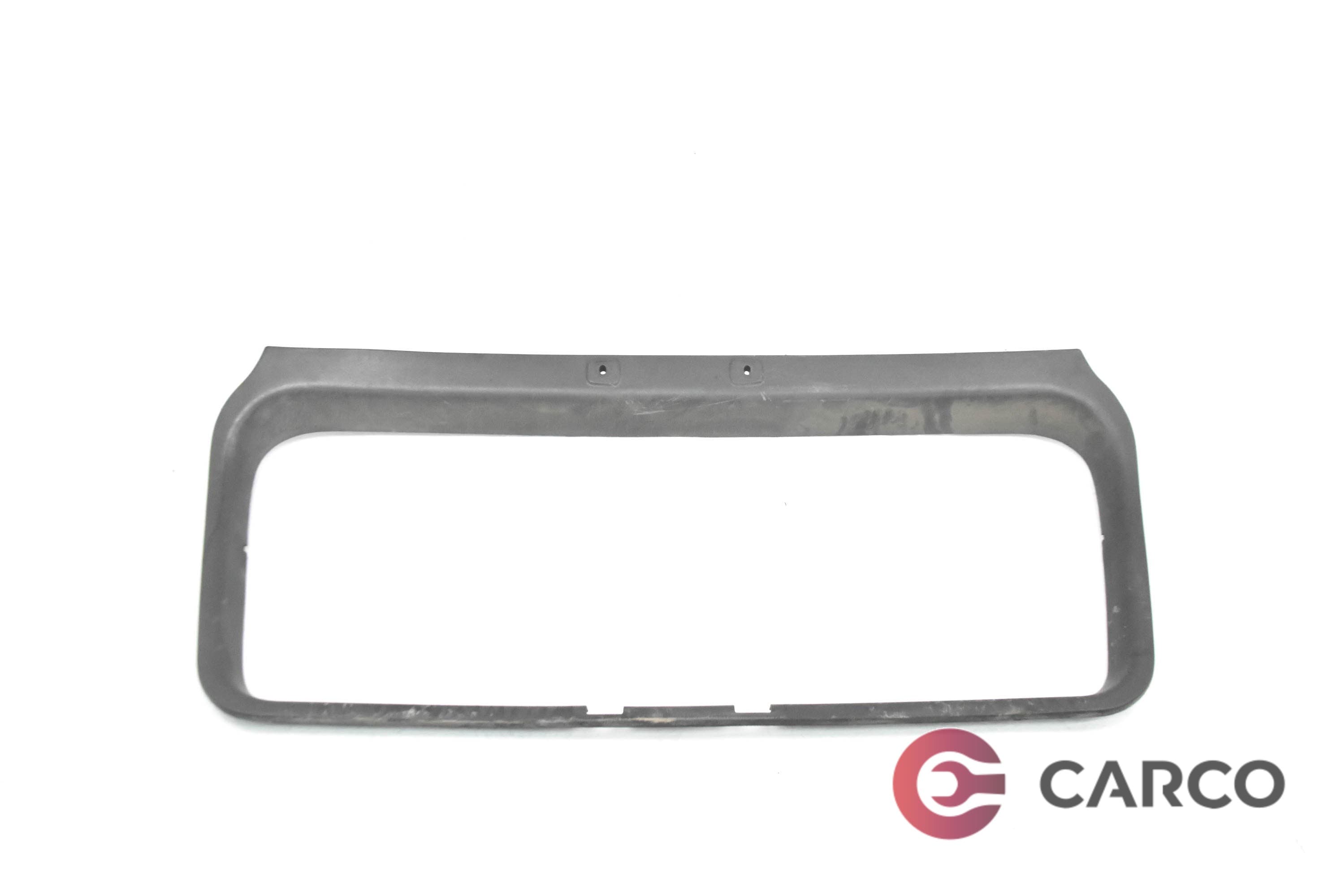 Лайсна около стъкло заден капак за MITSUBISHI PAJERO II (V3_W, V2_W, V4_W, NH, NJ, NK, NL) 2.5 TD 4WD (V24C, V24W) (1990 - 1999)