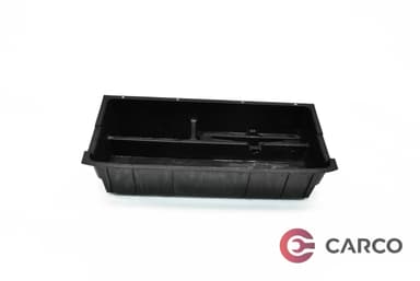 Леген багажник голям 5879042030 за TOYOTA RAV 4 III (ACA3_, ACE_, ALA3_, GSA3_, ZSA3_) 2.2 D-CAT 4WD (2005)