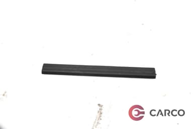 Интериорна лайсна праг A2126860236 за MERCEDES-BENZ E-CLASS седан (W212) E 350 CGI (212.057) (2009)