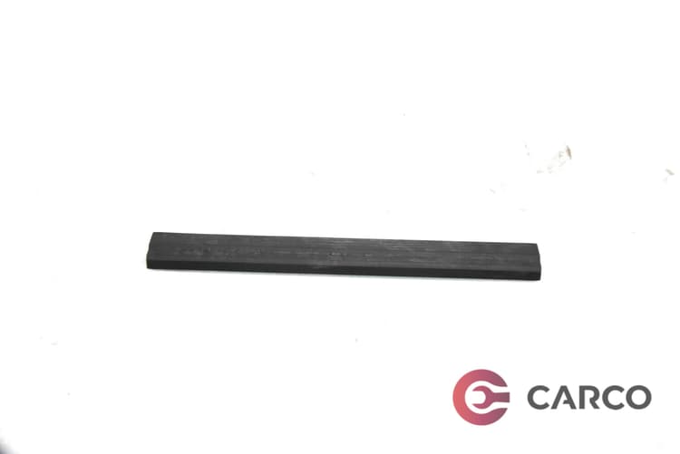 Интериорна лайсна праг A2126860136 за MERCEDES-BENZ E-CLASS седан (W212) E 350 CGI (212.057) (2009)