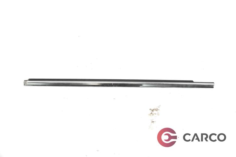 Екстериорна лайсна предна лява за MERCEDES-BENZ E-CLASS седан (W212) E 350 CGI (212.057) (2009)