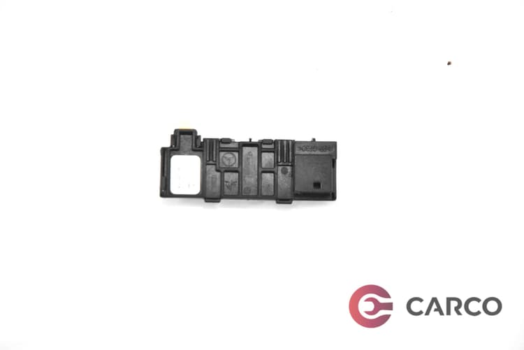 Сензор дъжд A2048210851 за MERCEDES-BENZ E-CLASS седан (W212) E 350 CGI (212.057) (2009)