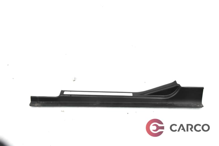 Лайсна вътрешен праг предна лява за MERCEDES-BENZ C-CLASS седан (W203) C 220 CDI (203.008) (2000 - 2007)