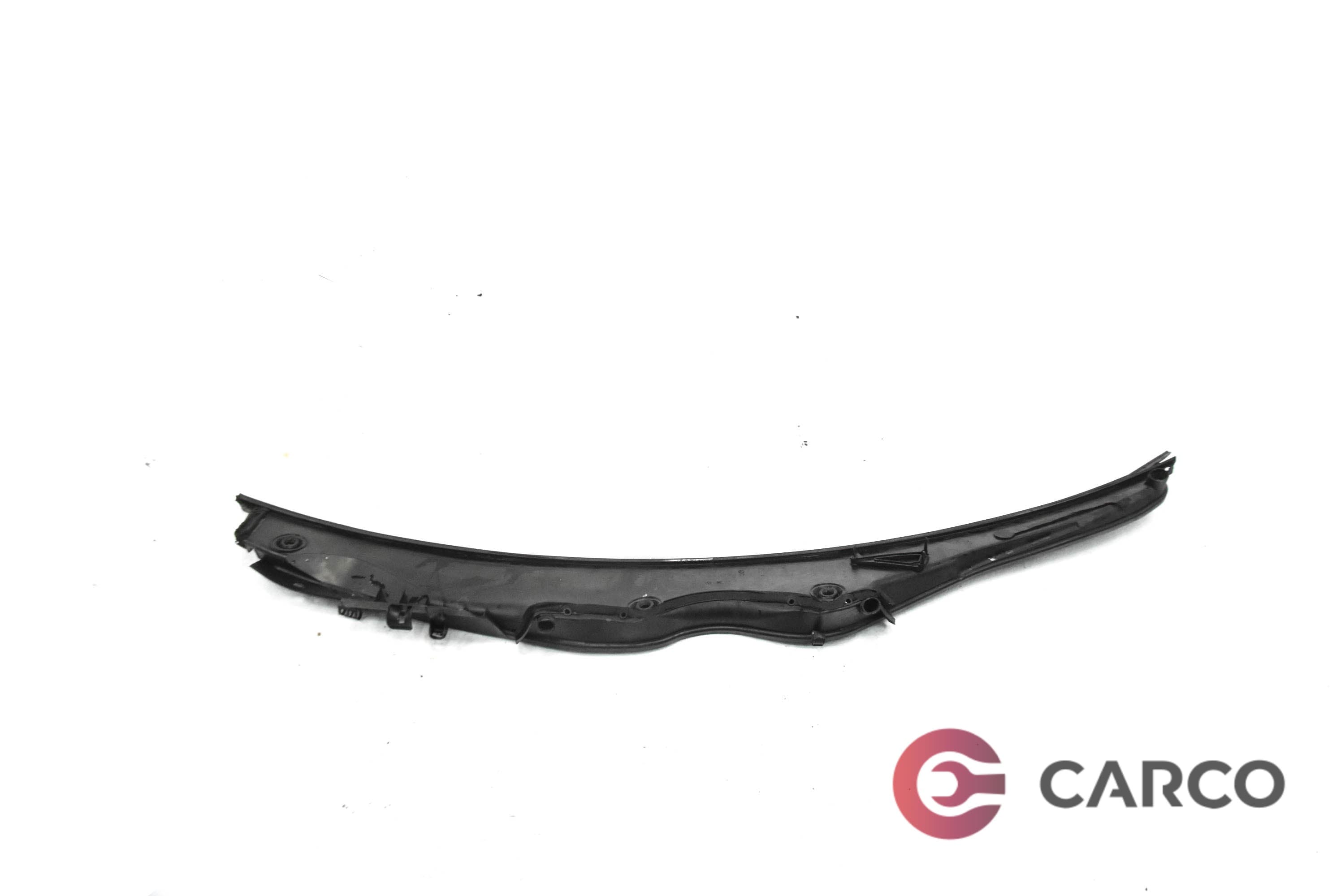 Лайсна под чистачки за MERCEDES-BENZ C-CLASS седан (W203) C 220 CDI (203.008) (2000 - 2007)