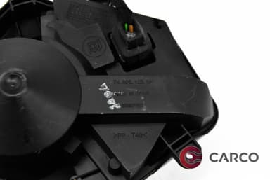 Моторче парно 740221233F за VW PASSAT седан (3B5.5) 2.0i (1996 - 2001)