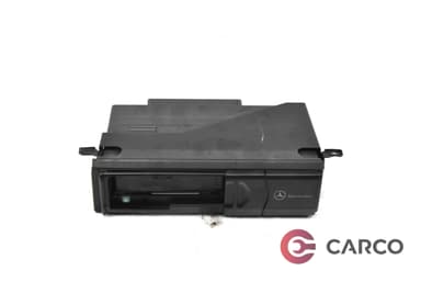 CD чейнджър за MERCEDES-BENZ C-CLASS седан (W203) C 220 CDI (203.008) (2000 - 2007)