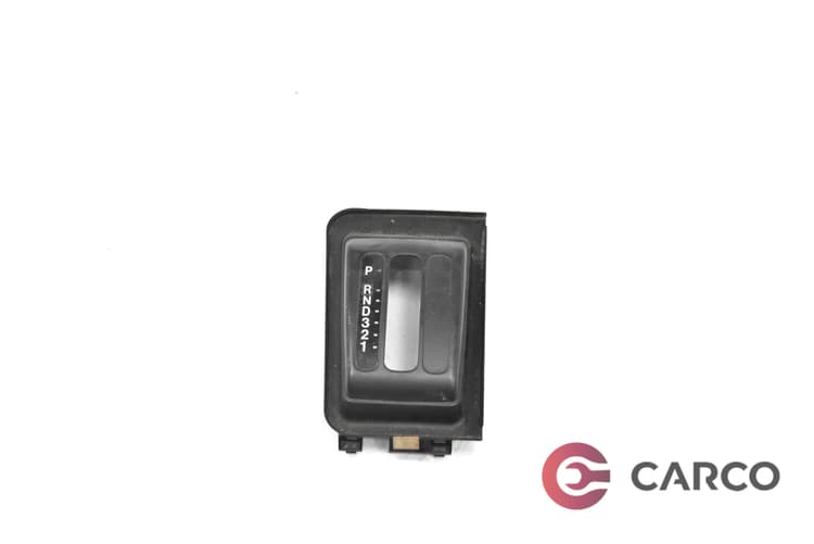 Лайсна около скоростен лост за OPEL FRONTERA B (6B_) 2.2 DTI (6B_ZC, 6B_VF, 6B_66, 6B_76) (1998)