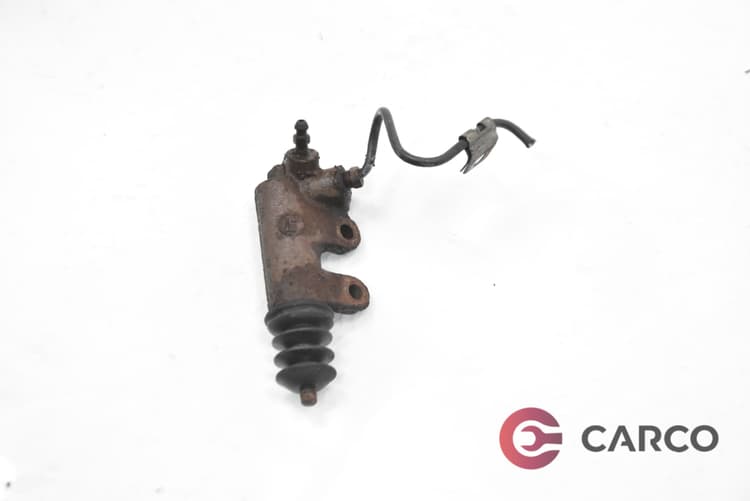 Долна помпа съединител за TOYOTA AVENSIS седан (T25_) 1.8 (2003 - 2008)