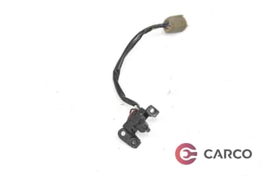 Копче ел стъкло задно ляво за SUBARU FORESTER (SF) 2.0 AWD (1997 - 2002)