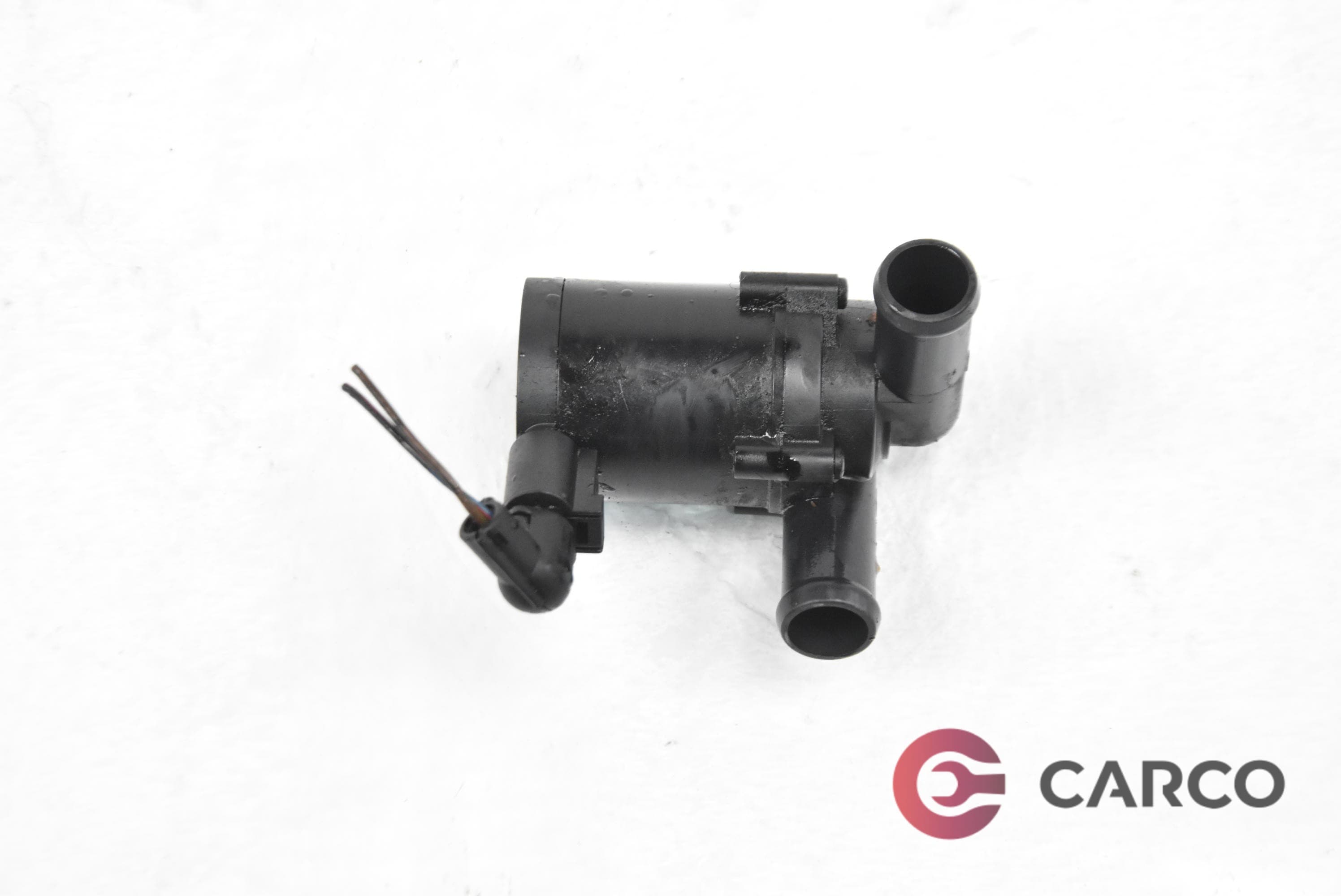 Водна помпа циркулация 7L0 965 561 A за VW TOUAREG (7LA, 7L6, 7L7) 5.0 V10 TDI (2002 - 2010)