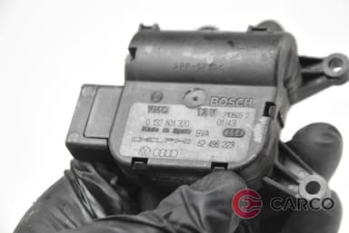 Моторче клапа парно 0 132 801 320 за VW TOUAREG (7LA, 7L6, 7L7) 5.0 V10 TDI (2002 - 2010)