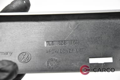 Лайсна табло дясна 7L6858969 за VW TOUAREG (7LA, 7L6, 7L7) 5.0 V10 TDI (2002 - 2010)