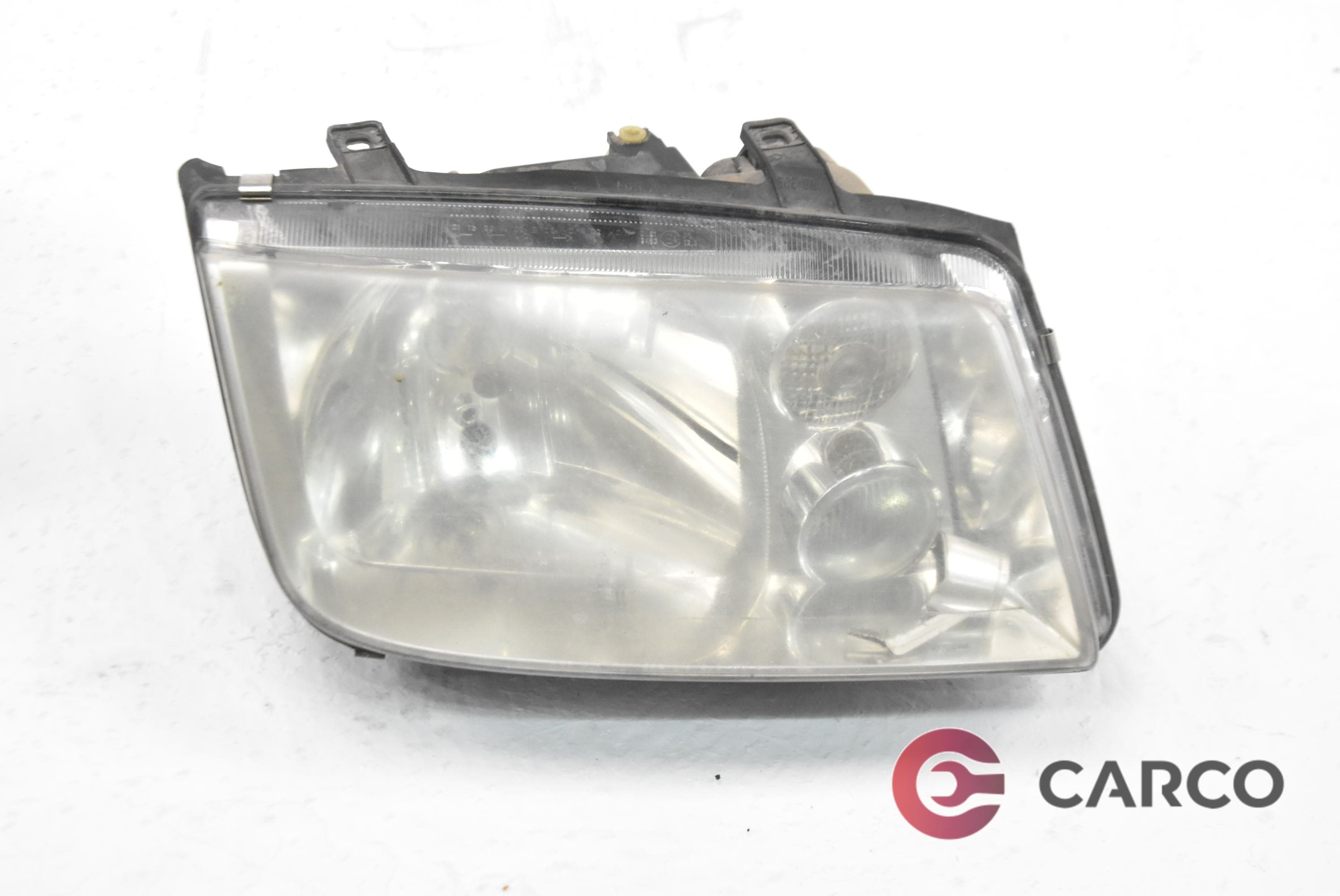 Фар десен за VW BORA / JETTA IV комби (1J6) 2.8 V6 4motion (1999 - 2005)