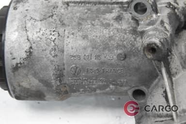 Конзола маслен филтър Z3B071115403 за VW BORA / JETTA IV комби (1J6) 2.8 V6 4motion (1999 - 2005)