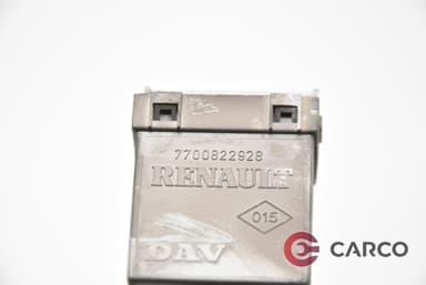 Модул централно заключване 7700822928 за NISSAN PRIMASTAR кутия (X83) dCi 100 (2002)