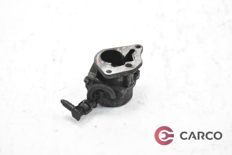 Вакуум помпа 8200072985 за NISSAN PRIMASTAR кутия (X83) dCi 100 (2002)