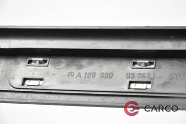Интериорна лайсна A1696800374 за MERCEDES-BENZ A-CLASS (W169) A 180 CDI (169.007, 169.307) (2004 - 2012)