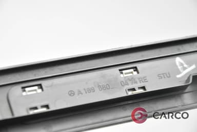 Интериорна лайсна A1696800474 за MERCEDES-BENZ A-CLASS (W169) A 180 CDI (169.007, 169.307) (2004 - 2012)