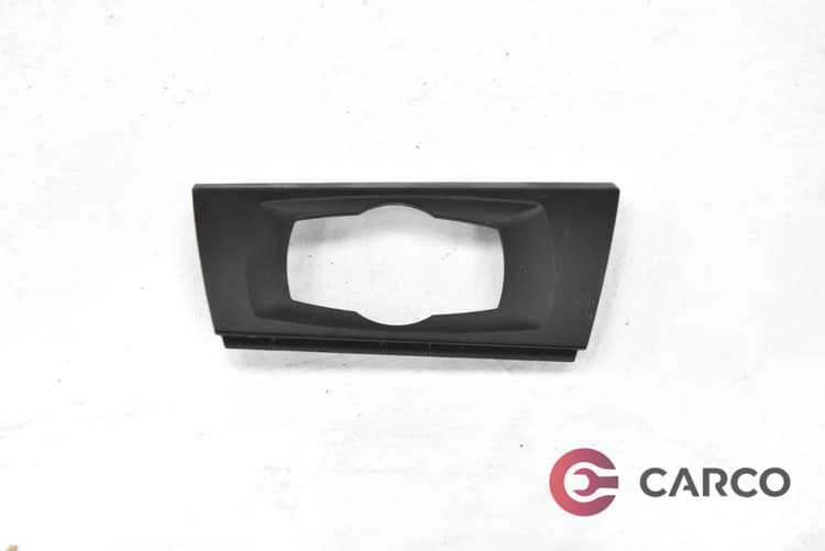 Интериорна лайсна 6938703 за BMW 3 седан (E90) 320 i (2005 - 2011)