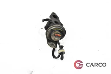 EGR клапан 25800-27040 за TOYOTA COROLLA Verso (ZDE12_, CDE12_) 2.0 D-4D (2001 - 2004)