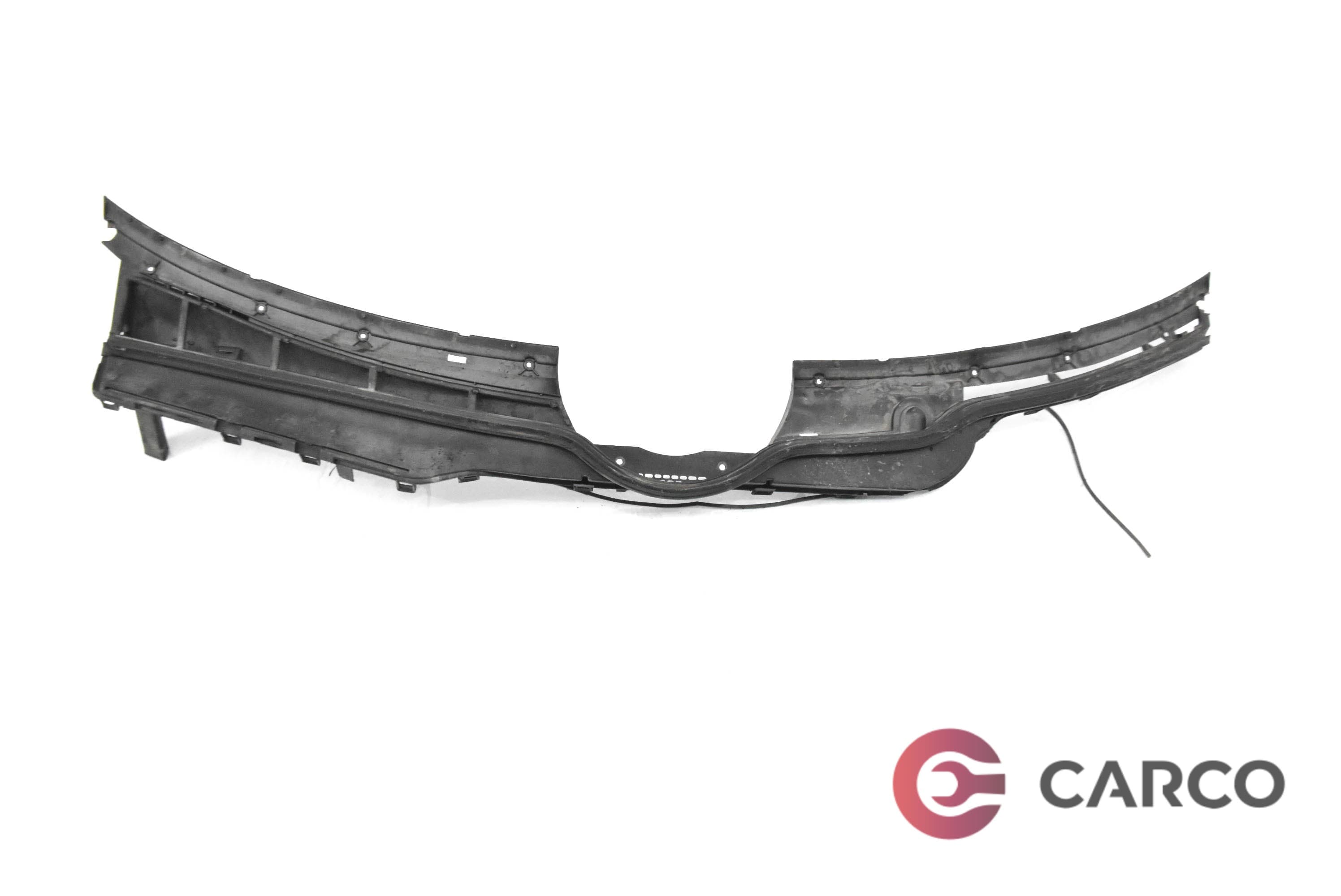 Лайсна под чистачки за MERCEDES-BENZ C-CLASS седан (W202) C 180 (202.018) (1993 - 2000)