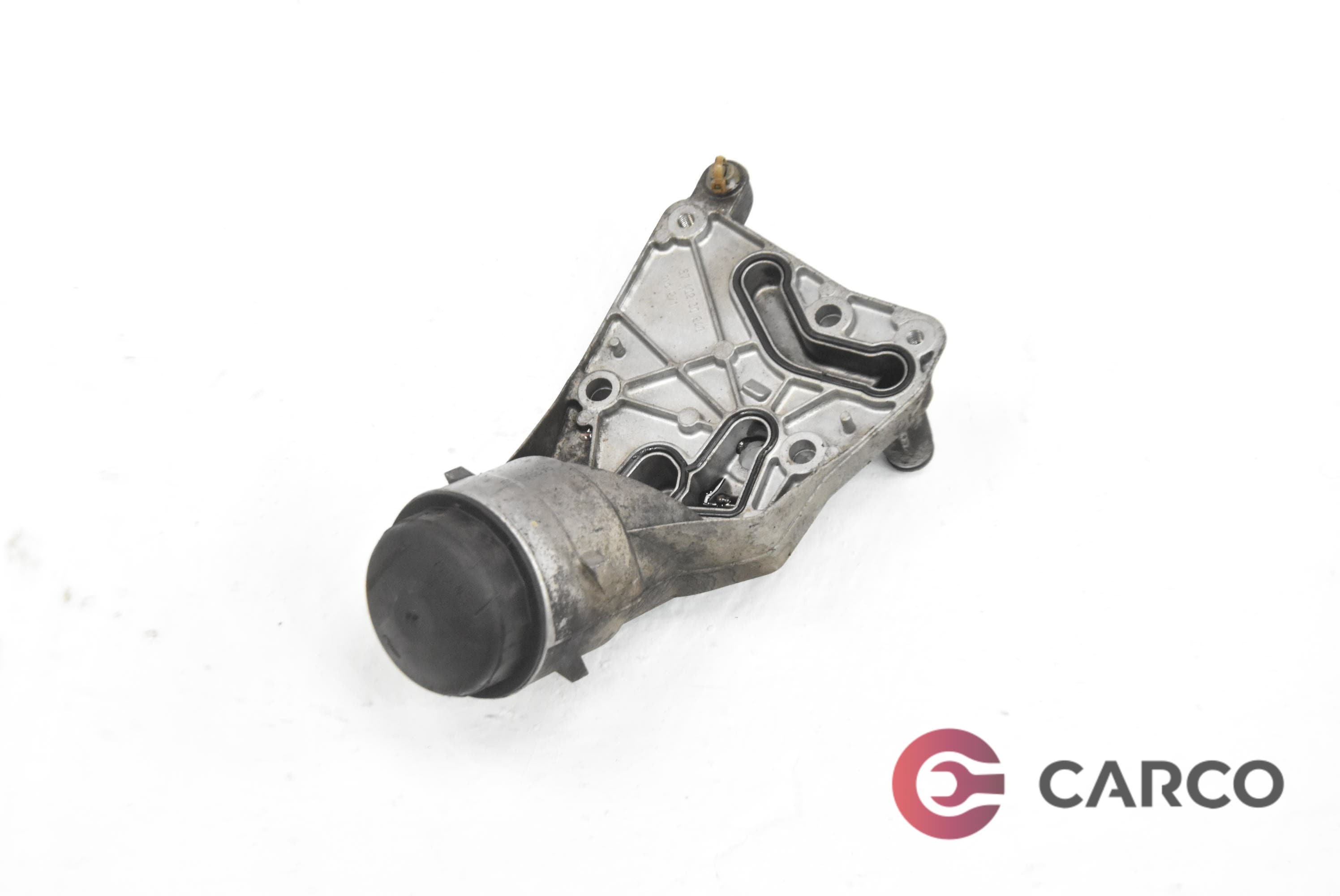 Конзола маслен филтър 6740230240 за ALFA ROMEO 159 седан (939) 1.9 JTDM 16V (2005 - 2011)