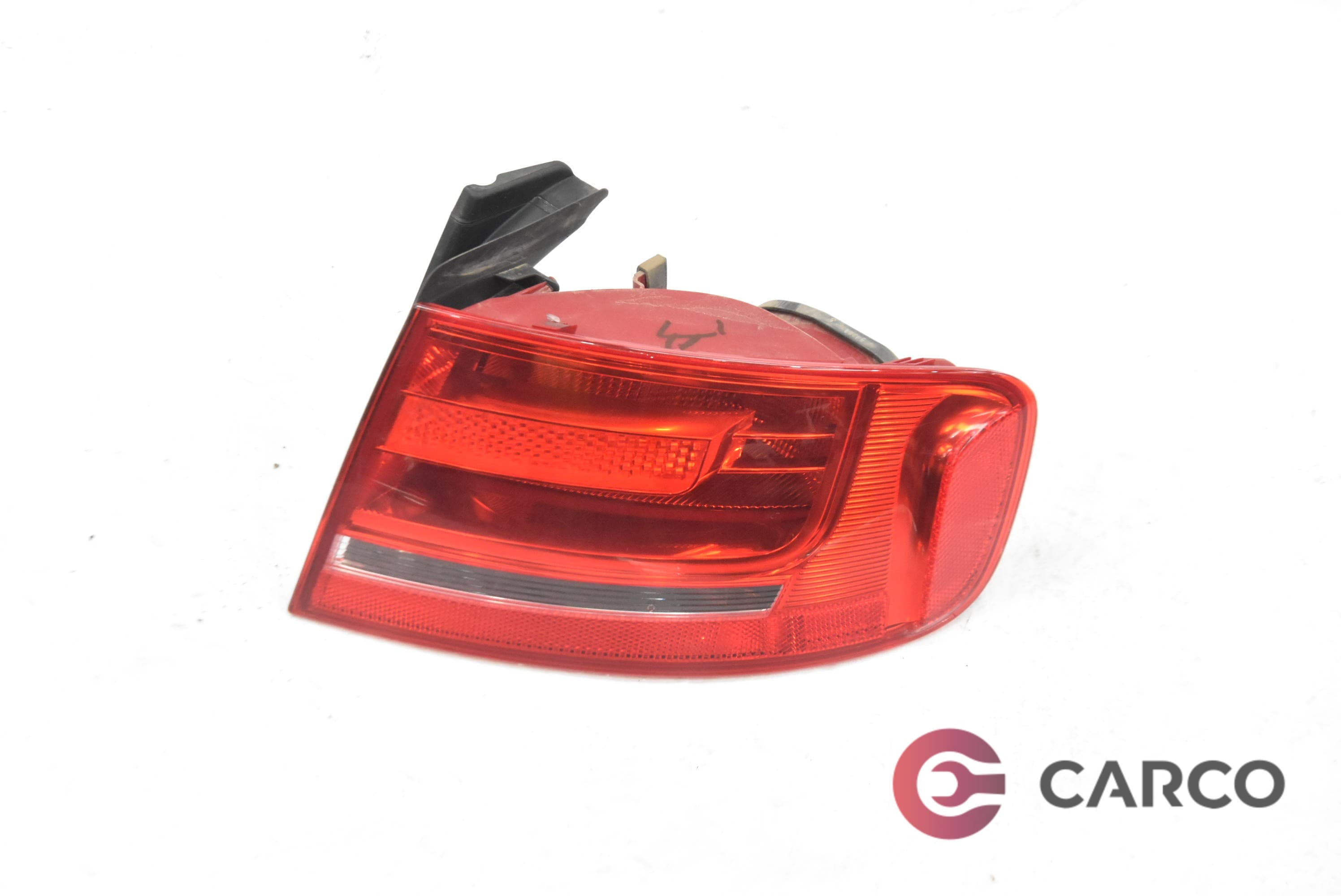 Стоп външен десен за AUDI A4 седан (8K2, B8) 2.0 TDI (2007 - 2015)