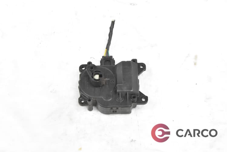 Моторче клапа парно 0637008201 за CADILLAC STS 3.6 (2004 - 2007)