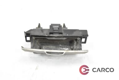Пепелник за TOYOTA COROLLA Verso (ZDE12_, CDE12_) 2.0 D-4D (2001 - 2004)