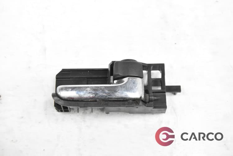 Вътрешна дръжка задна дясна за TOYOTA COROLLA Verso (ZDE12_, CDE12_) 2.0 D-4D (2001 - 2004)