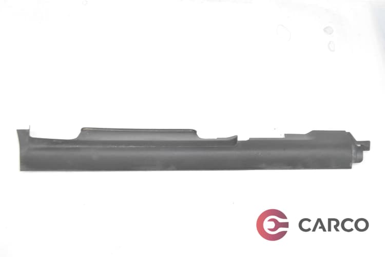 Интериорна лайсна MR951588 за MITSUBISHI COLT VI 1.1 (2002 - 2012)