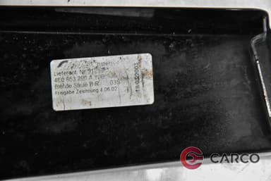 Екстериорна лайсна дясна 4E0853290A за AUDI A8 седан (4E_) 3.7 quattro (2002 - 2010)