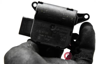Моторче клапа парно 0132801332 за MERCEDES-BENZ VITO / MIXTO кутия (W639) 109 CDI (2003)