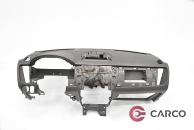 Арматурно табло за FORD FOCUS II USA седан (C170) 2.0 (2005)