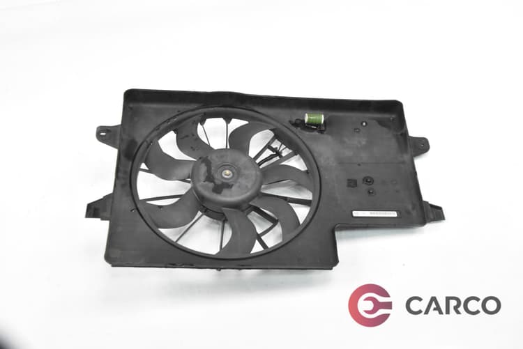 Перка охлаждане с 7 витла за FORD FOCUS II USA седан (C170) 2.0 (2005)